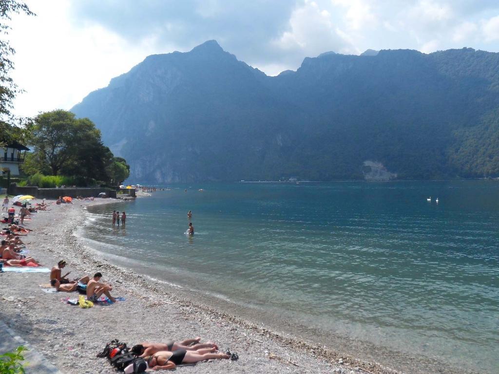 A...Fior Di Lago Abbadia Lariana Exterior photo